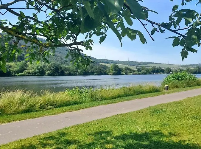 Apartament Am Moselbeach *