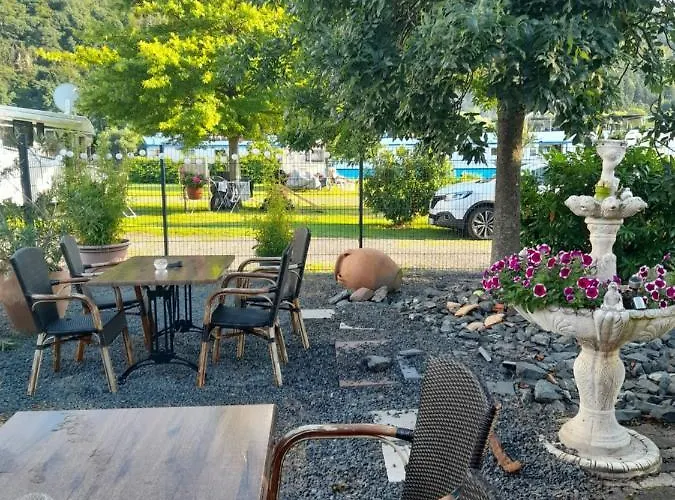 Apartament Am Moselbeach *